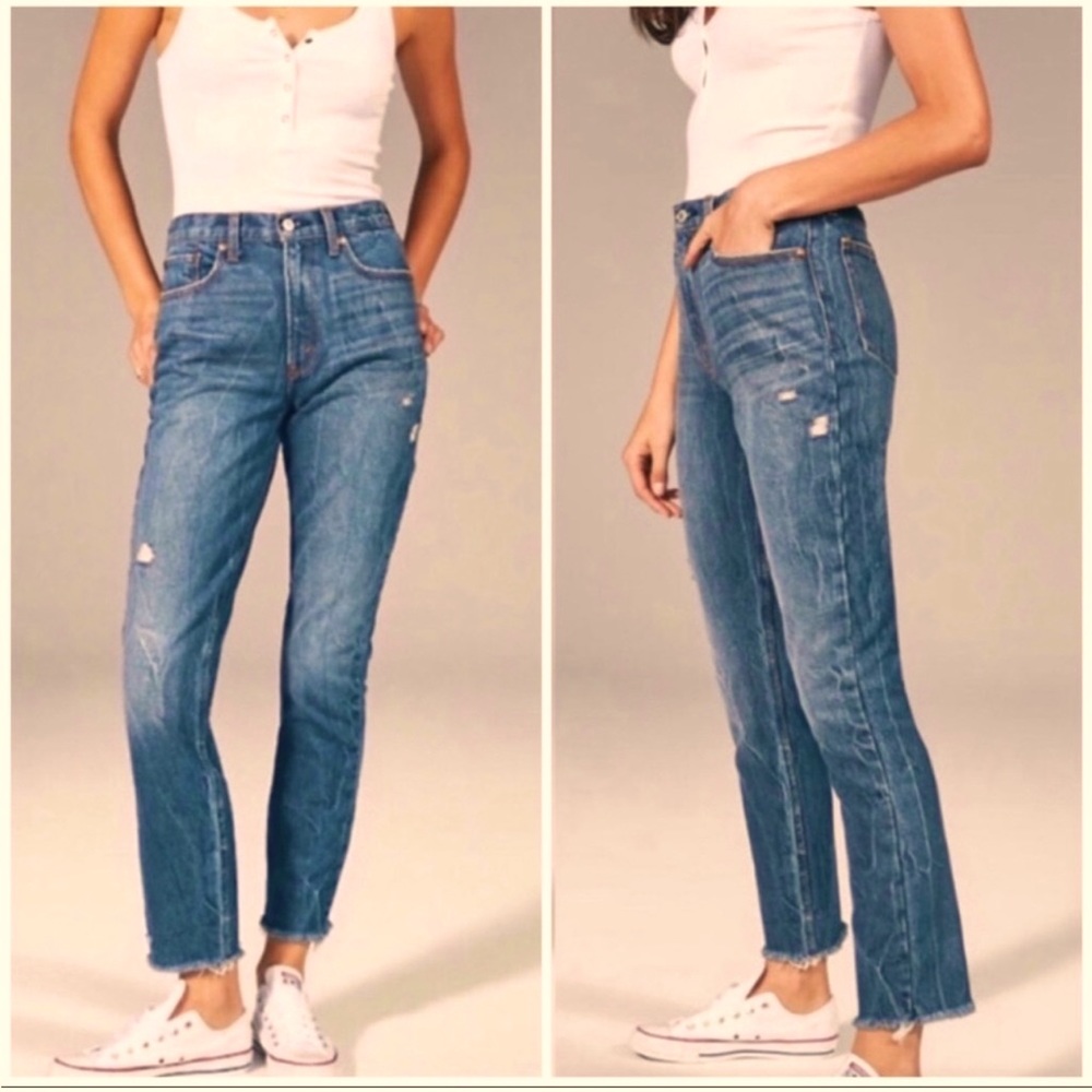 Abercrombie & Fitch mom jeans